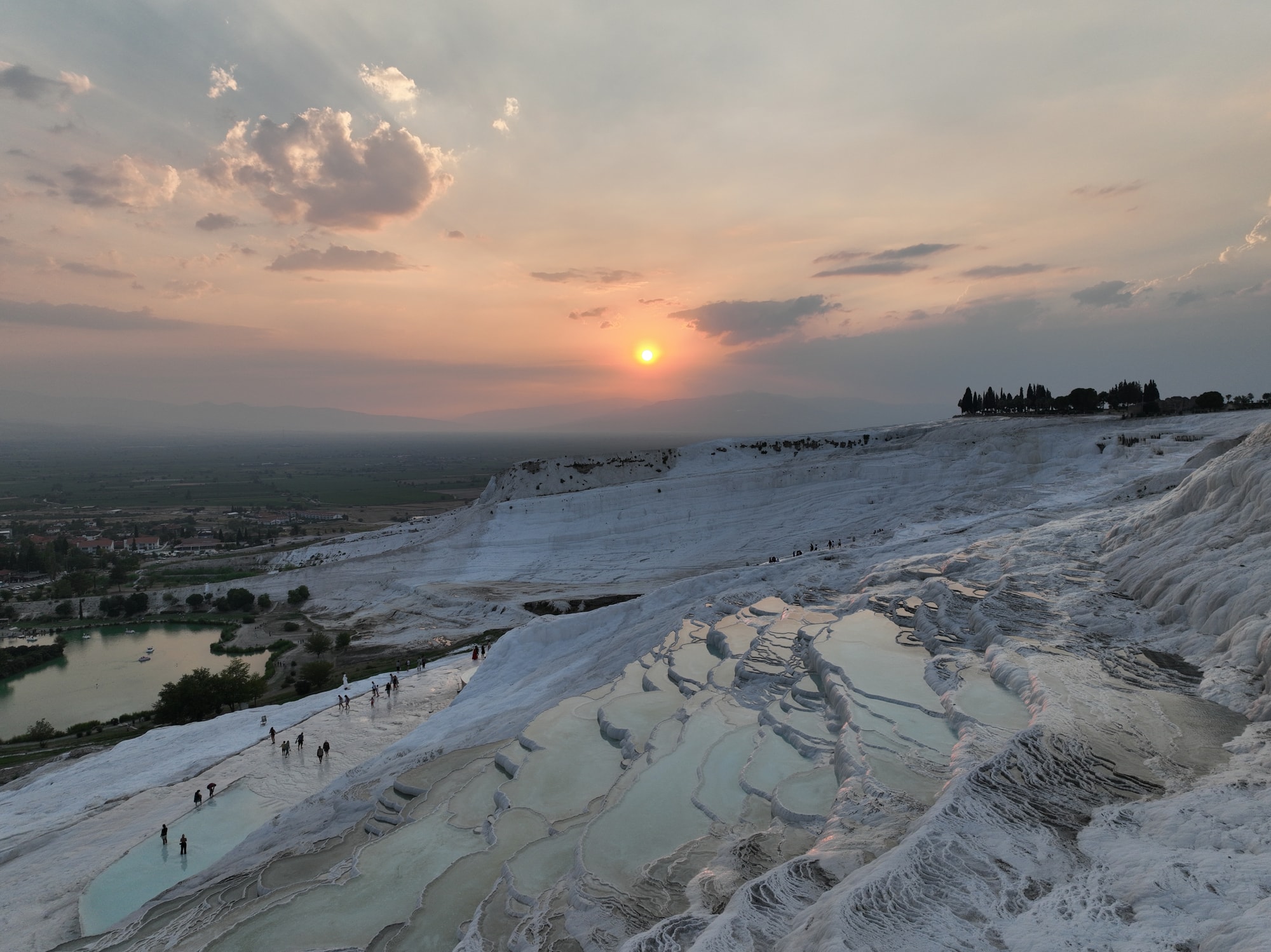 Travel and destination films — aerial of a landmark destination